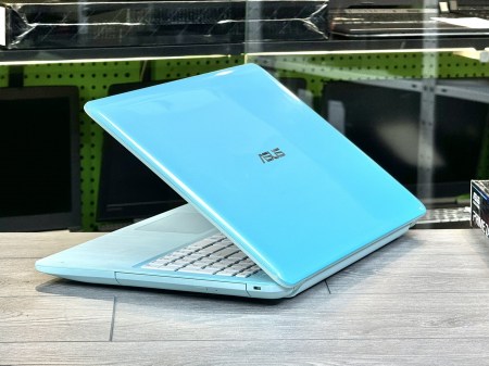 Asus Vivobook X540L 3